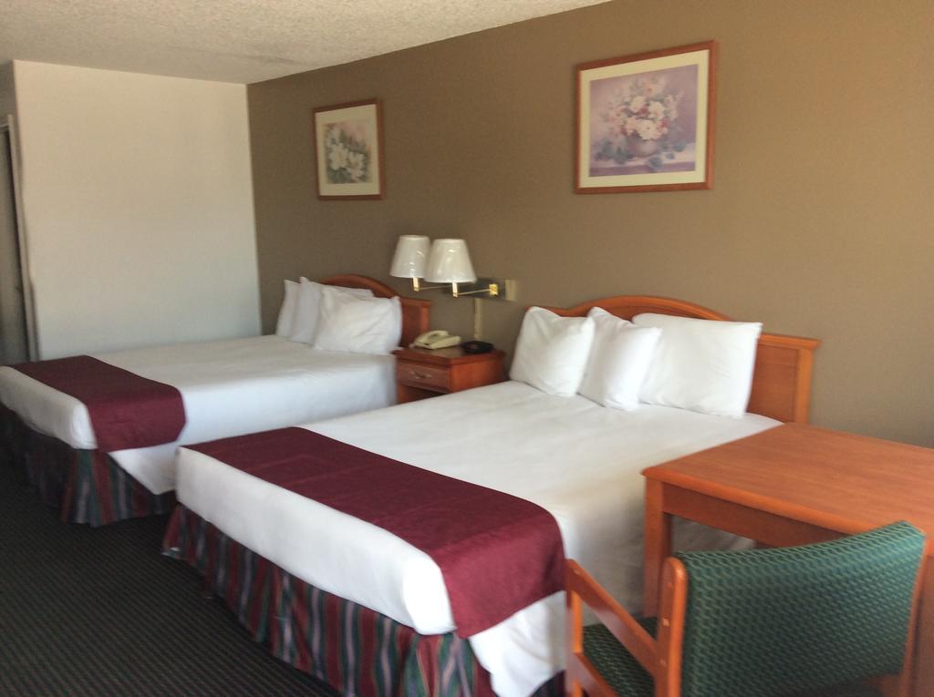 Sagamar Inn Cleburne Exterior photo