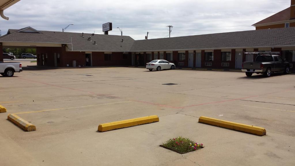 Sagamar Inn Cleburne Exterior photo