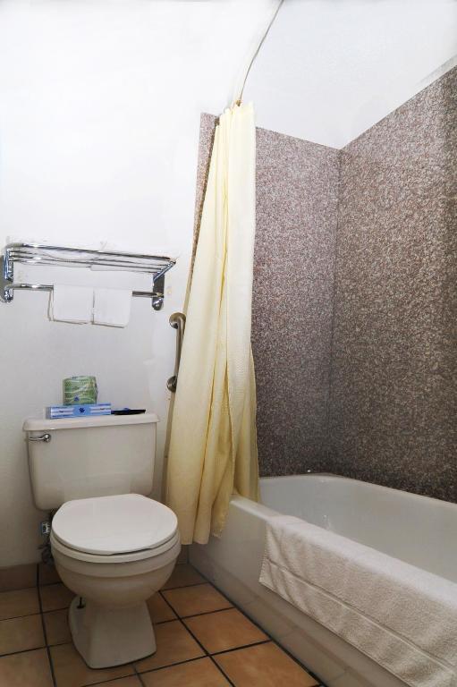 Sagamar Inn Cleburne Room photo